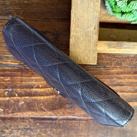 CHANEL Classic L-Flap Caviar Navy Blue Quilted Long Wallet - Picture 8 of 15